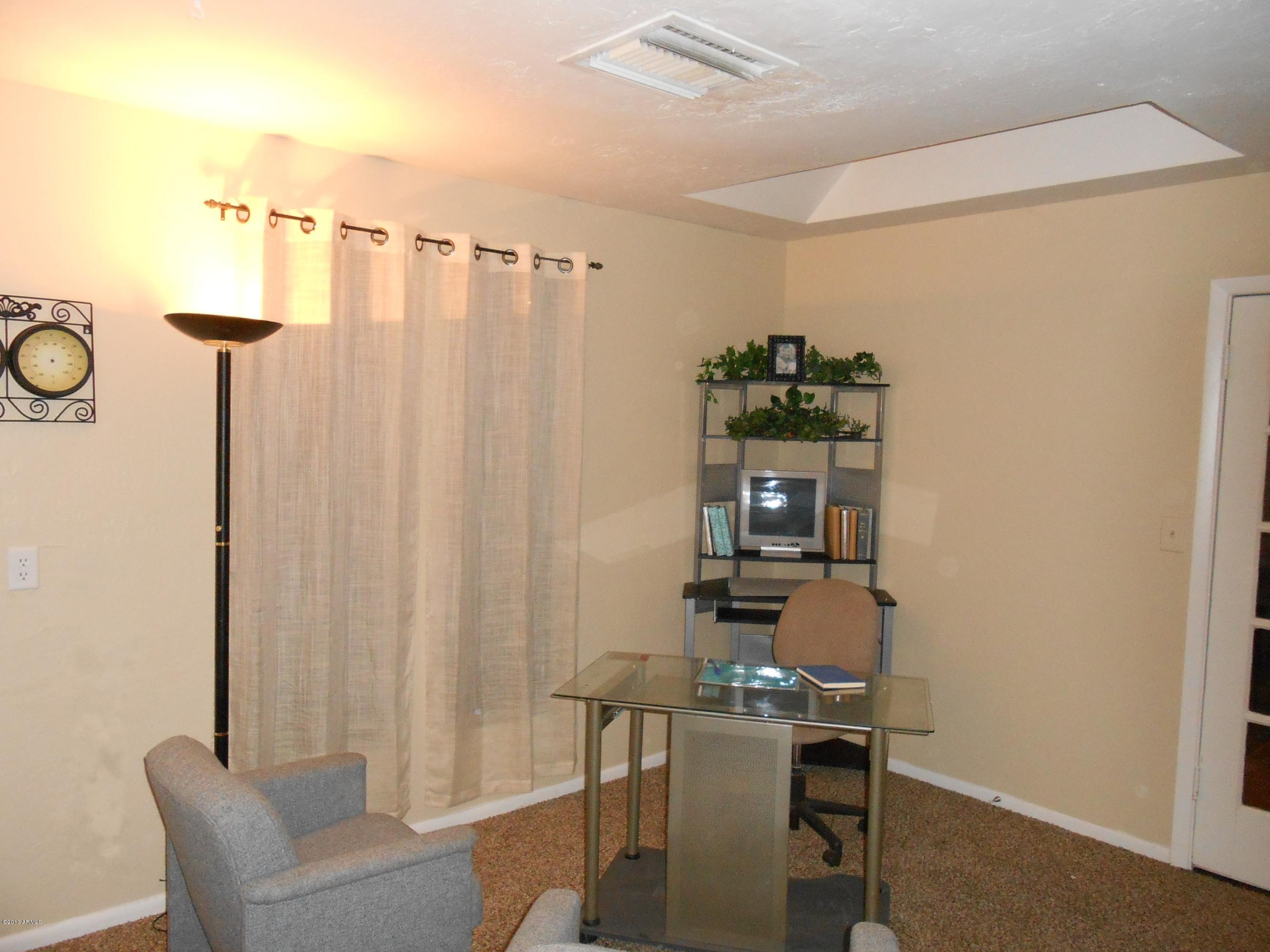 704 West 11th Street Tempe, AZ 85281 - Photo 13 of 20 DSCN0132