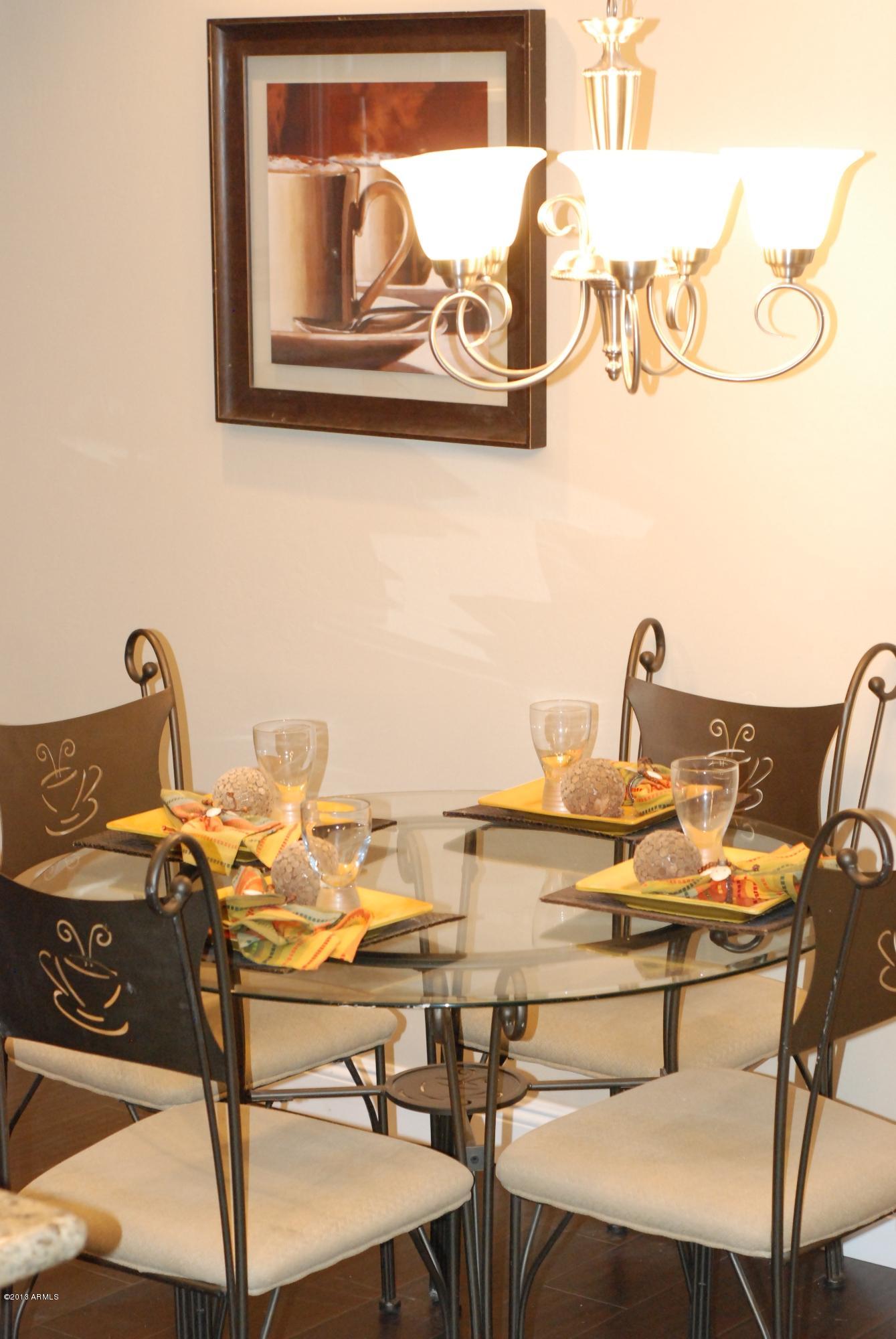 704 West 11th Street Tempe, AZ 85281 - Photo 6 of 20 DSC_1400