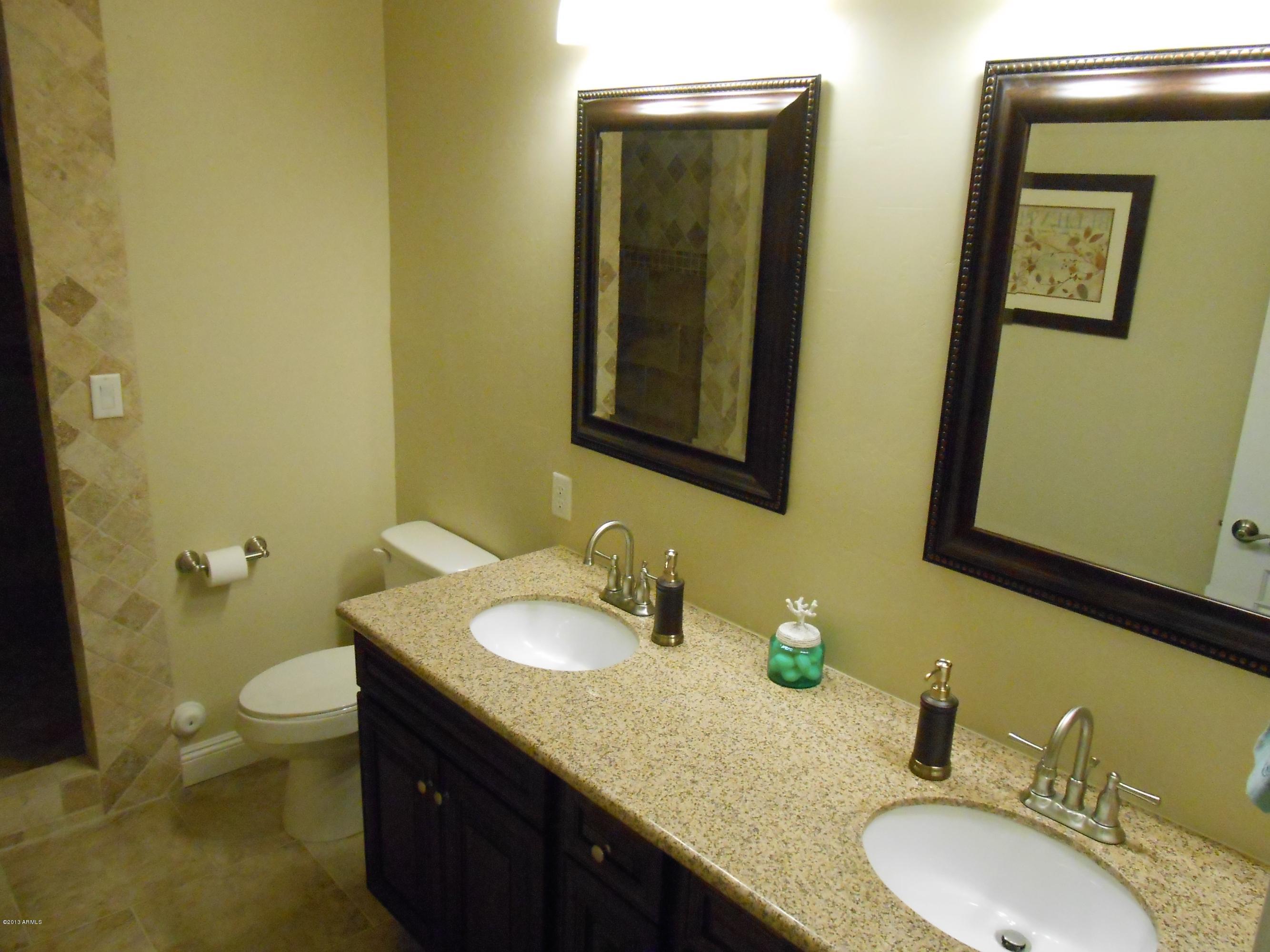 704 West 11th Street Tempe, AZ 85281 - Photo 10 of 20 DSCN0126
