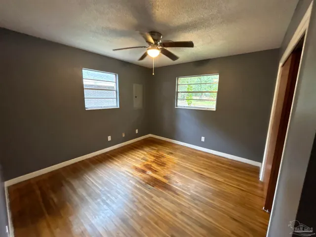 $1,550 | 6000 Walton Street, Pensacola, FL 32503