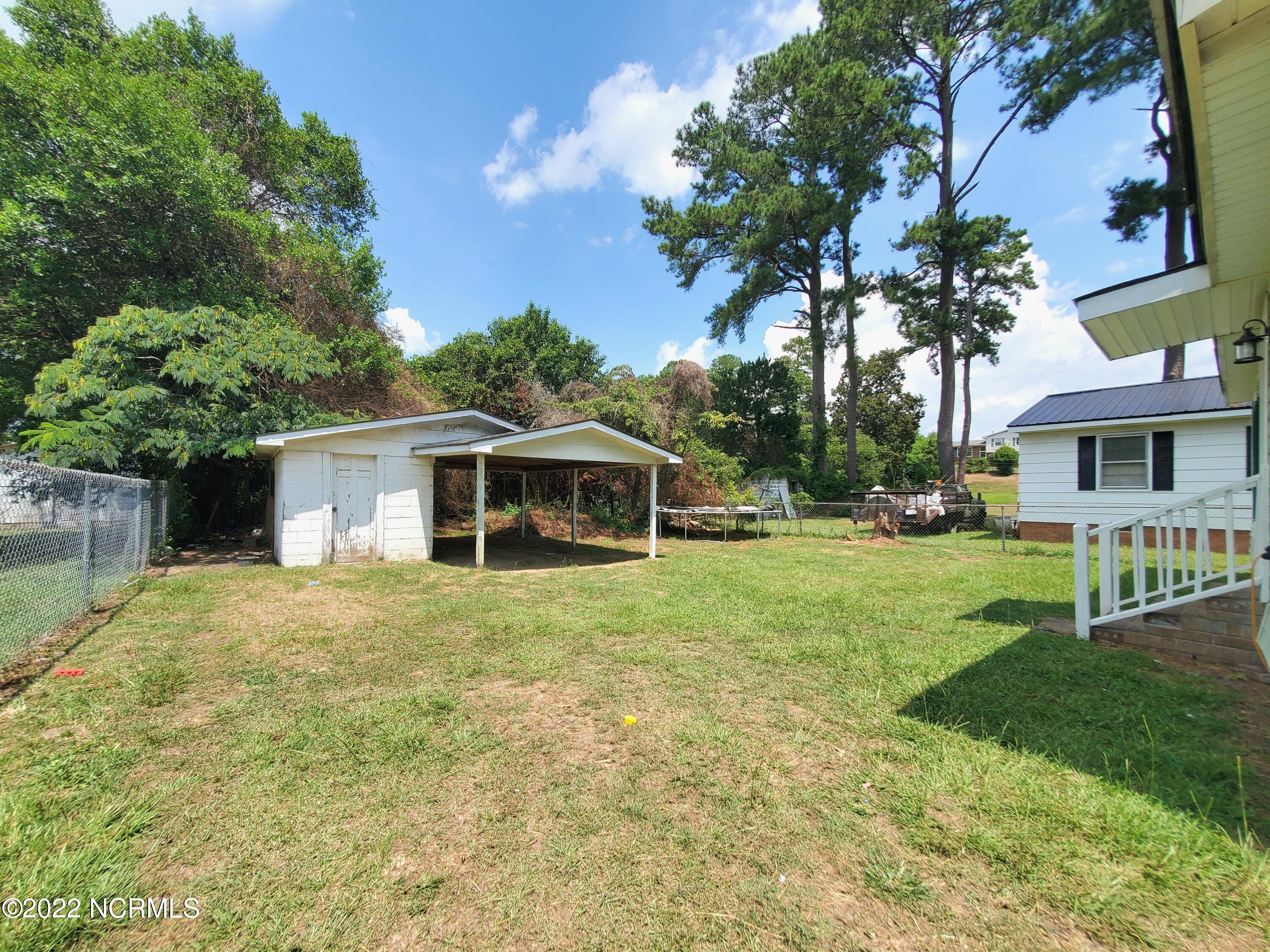 106 North Secrest Street Kinston, NC 28501 - Photo 28 of 34 20220731_122156