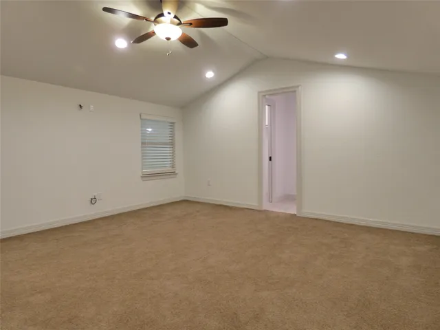 $1,525 | 4832 FM 2218 Road, Unit B, Rosenberg, TX 77469