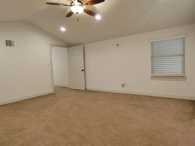 $1,525 | 4832 FM 2218 Road, Unit B, Rosenberg, TX 77469