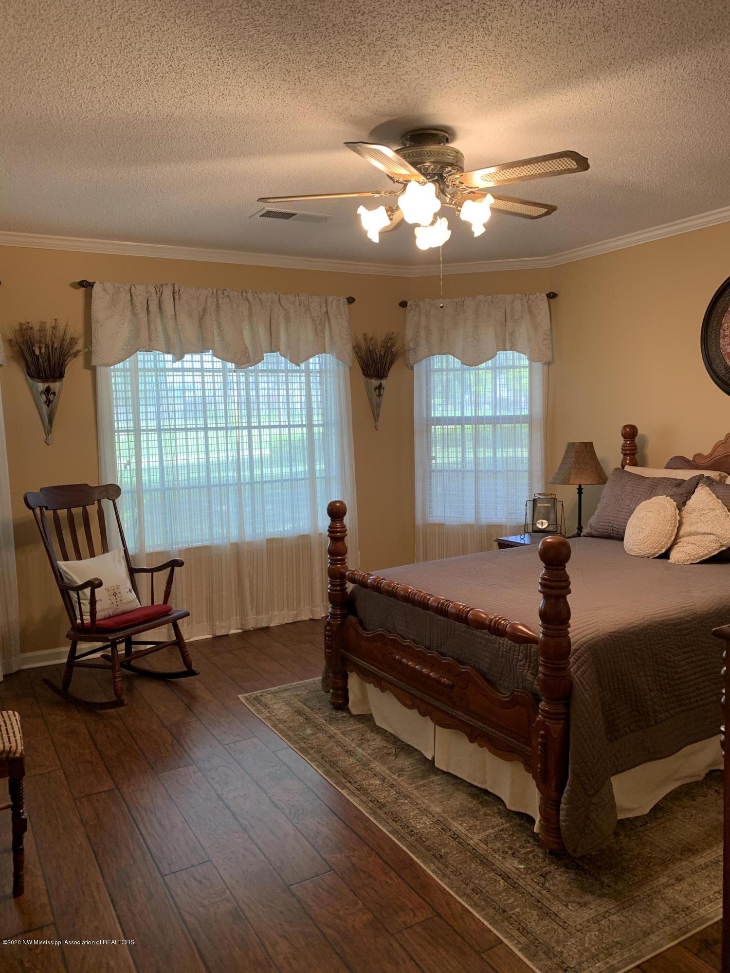 1719 West Oak Grove Road Hernando, MS 38632 - Photo 19 of 33 457971FA-BFF2-4528-85B6-07CB814FCBB6