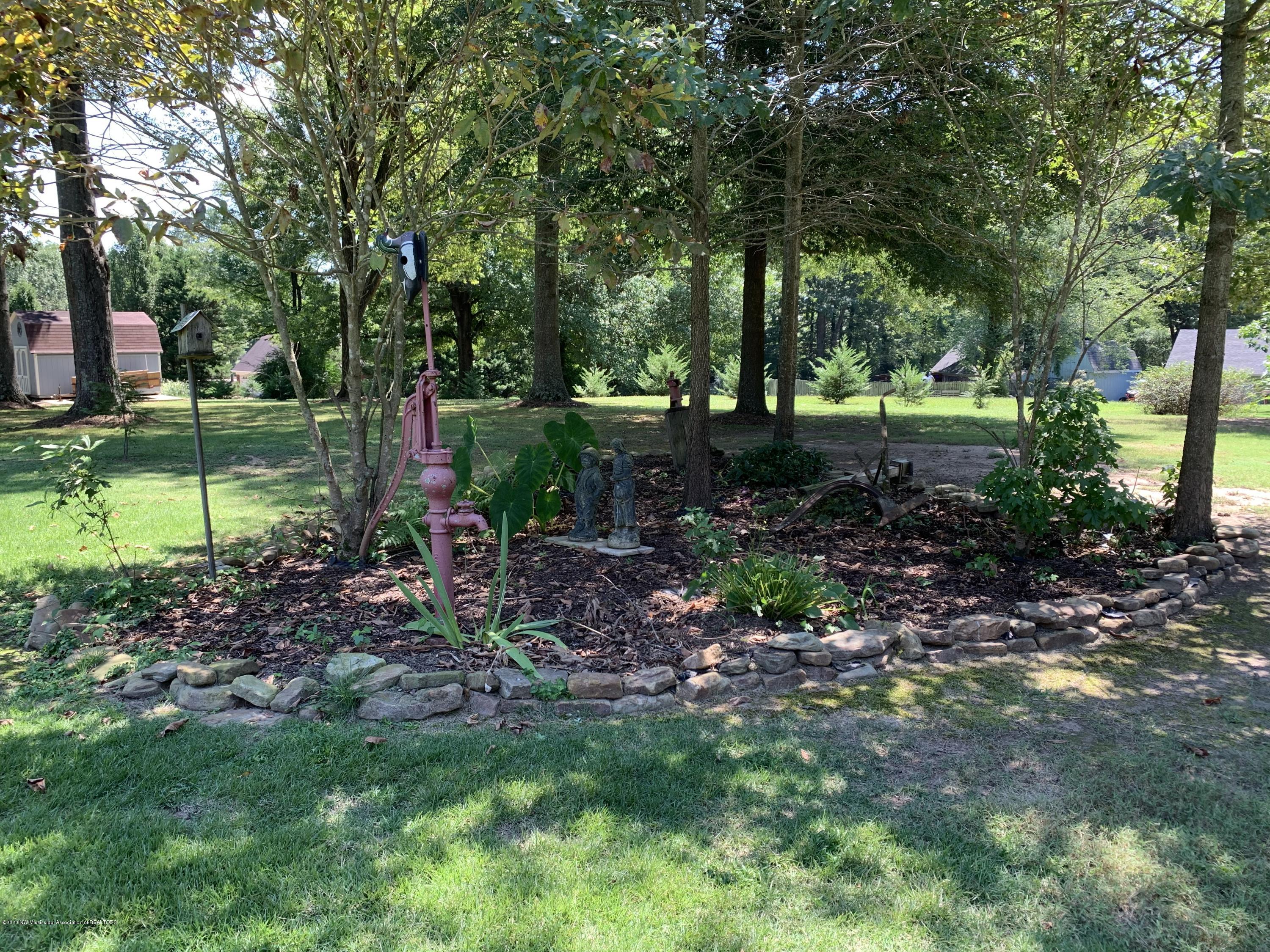 1719 West Oak Grove Road Hernando, MS 38632 - Photo 28 of 33 7E833DF8-AC7B-4CCB-9687-90EAB539E321