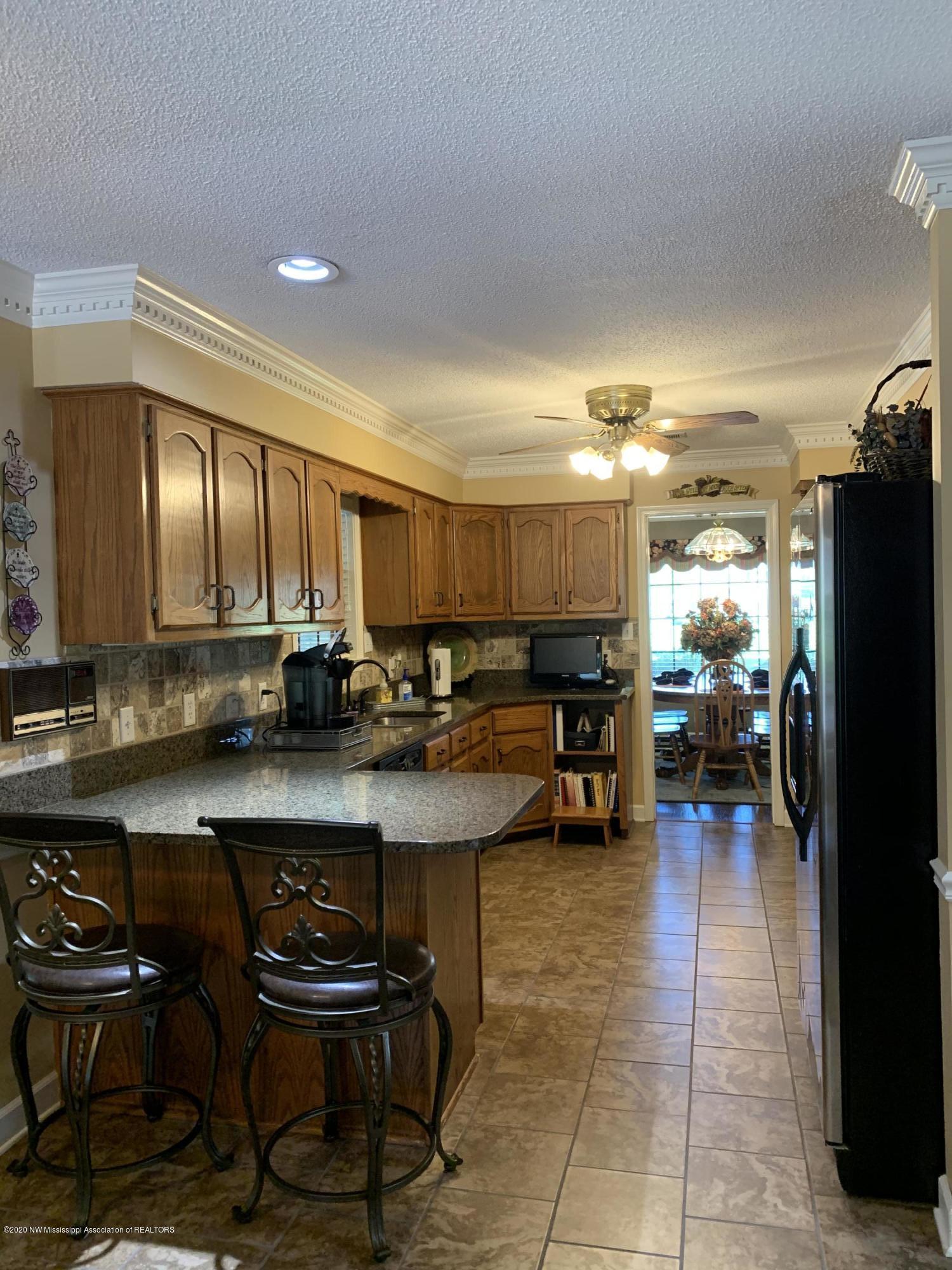 1719 West Oak Grove Road Hernando, MS 38632 - Photo 9 of 33 2670CB1D-F46C-4F9C-B6FD-C22FD89EC3A2