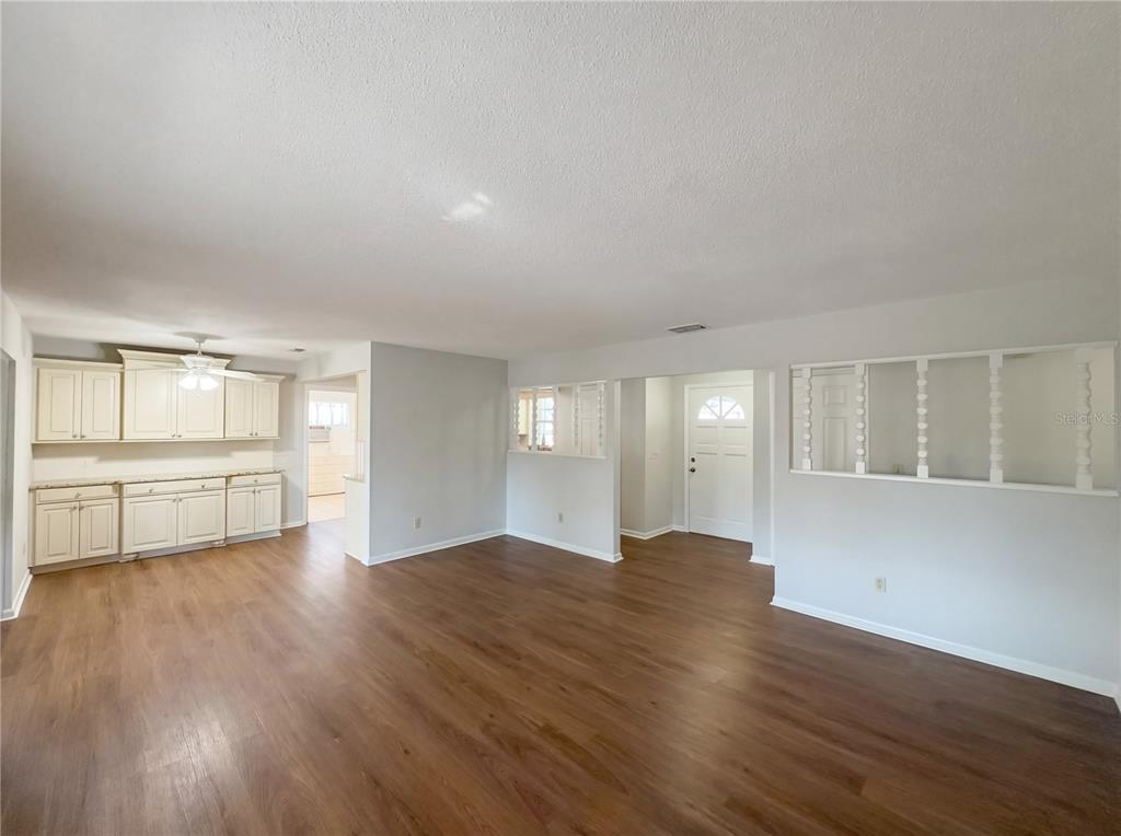 67 South 7th Street Dundee, FL 33838 - Photo 8 of 19