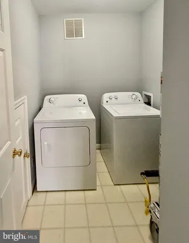 $2,800 | 4209 Oakhill Road, Fredericksburg, VA 22408