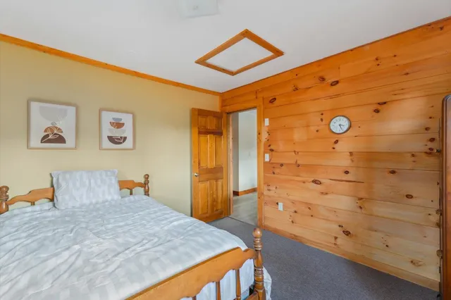 $215,000 | 15 Deadbrook Road, Stoddard, NH 03464