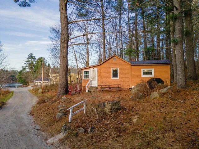 $215,000 | 15 Deadbrook Road, Stoddard, NH 03464