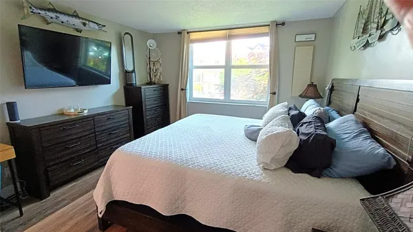 $1,800 | 777 South Federal Highway, Unit RP216, Pompano Beach, FL 33062