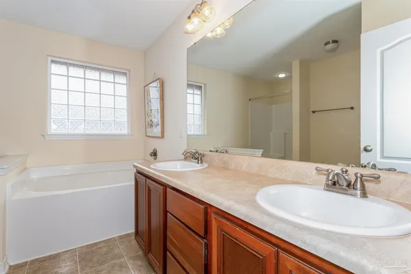 $305,000 | 5933 Dunridge Drive, Pace, FL 32571