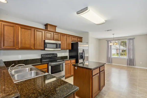 $305,000 | 5933 Dunridge Drive, Pace, FL 32571