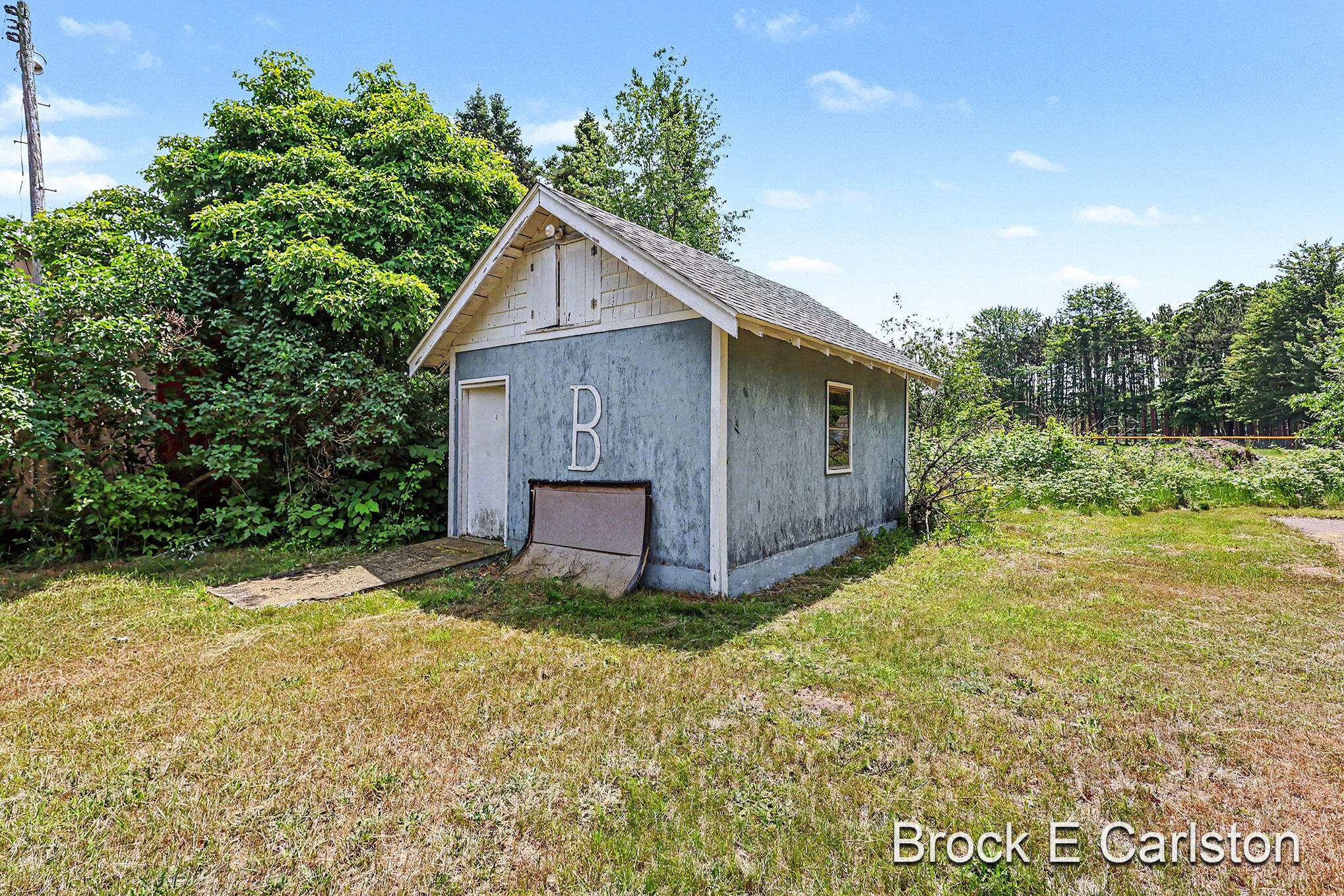 643 East Sternberg Road Norton Shores, MI 49441 - Photo 32 of 36 QJ1A0037