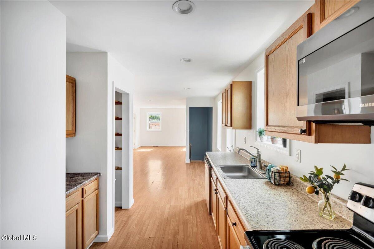 56 Cohoes Road Colonie, NY 12189 - Photo 41 of 66 20-56 Cohoes Rd-20