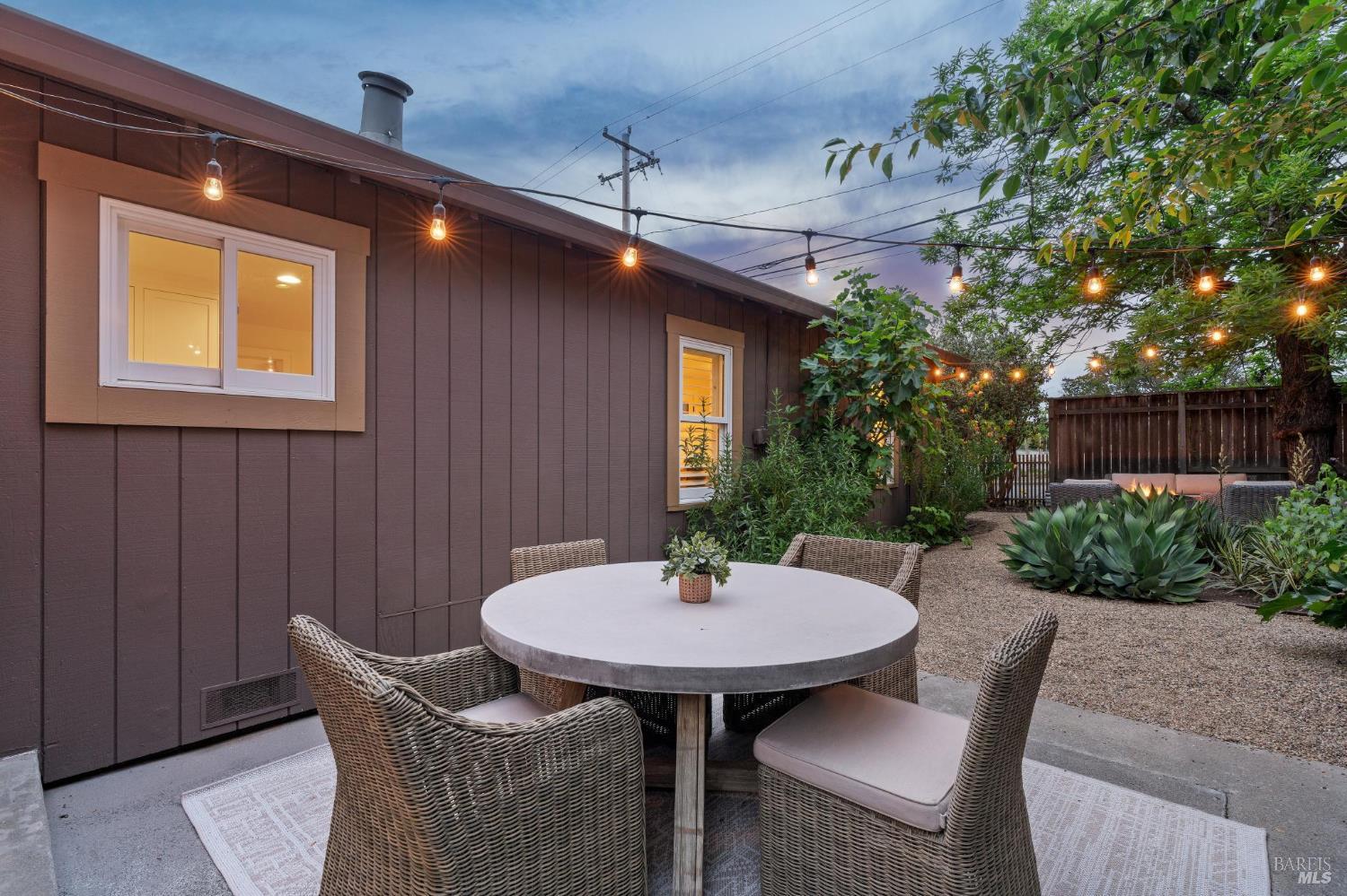236 Powell Avenue Healdsburg, CA 95448 - Photo 31 of 34