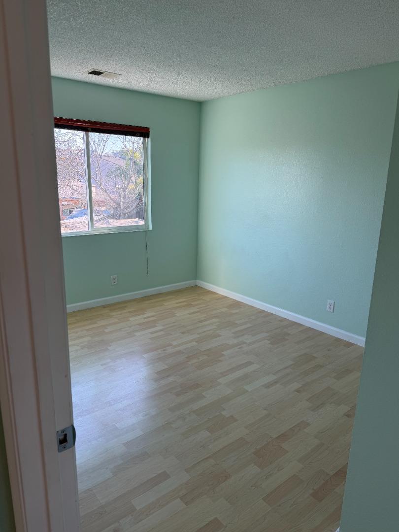 1723 Pheasant Drive Hercules, CA 94547 - Photo 20 of 34