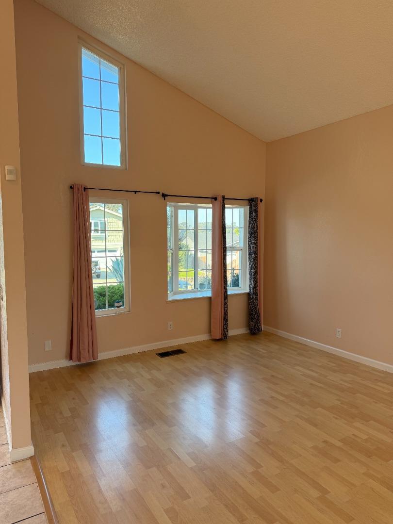 1723 Pheasant Drive Hercules, CA 94547 - Photo 6 of 34