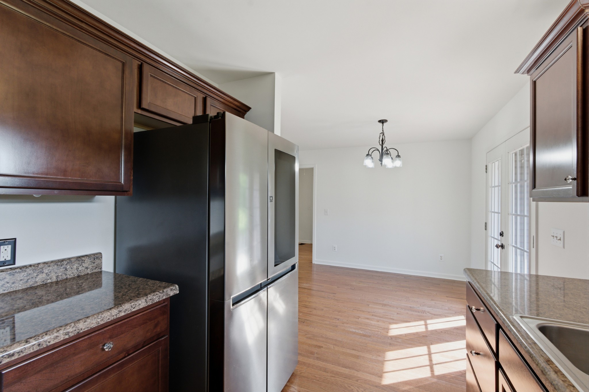 738 Sycamore Drive Springfield, TN 37172 - Photo 13 of 39