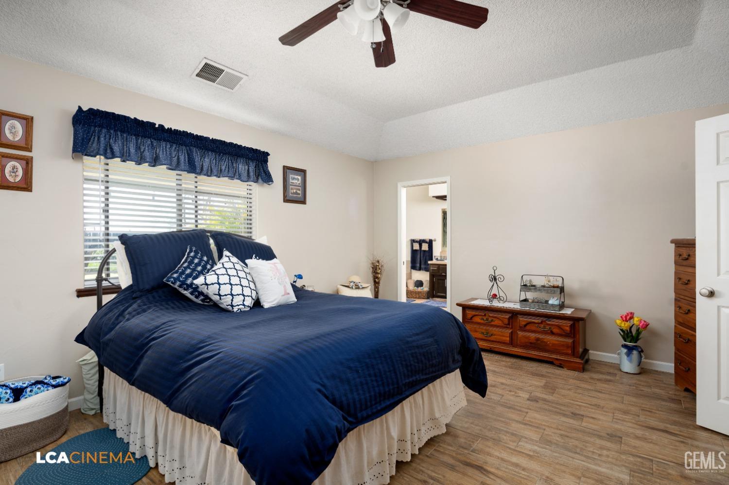 Undisclosed Address Bakersfield, CA 93314 - Photo 13 of 27