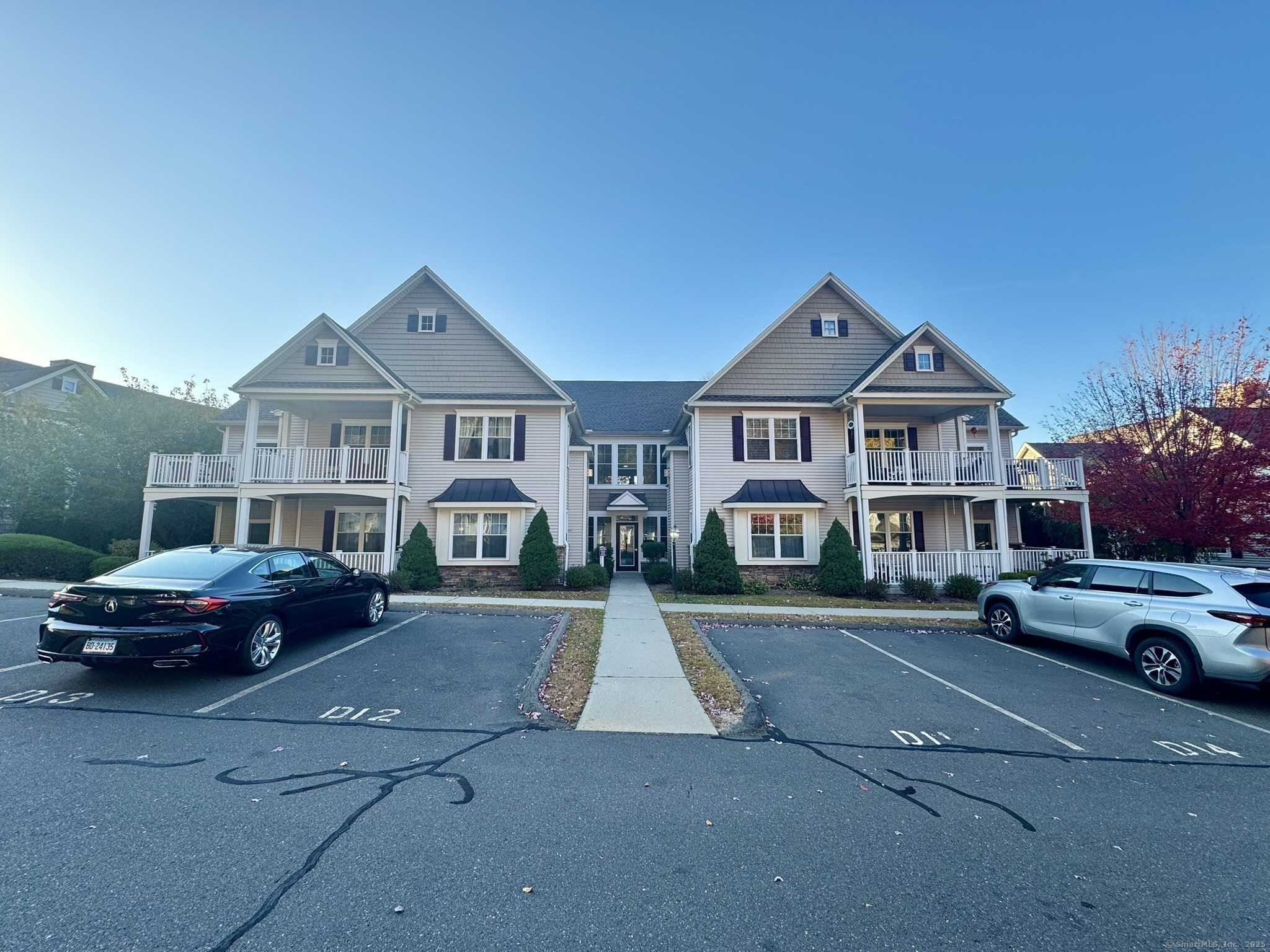 95 South Ridge Lane, Unit D204 Berlin, CT 06037 - Photo 2 of 28