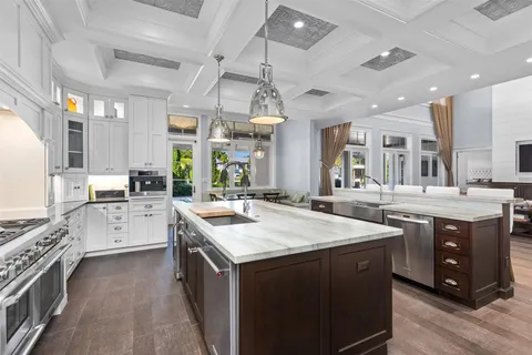 $8,995,000 | 2317 Delmar Place, Fort Lauderdale, FL 33301