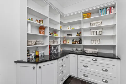 $8,995,000 | 2317 Delmar Place, Fort Lauderdale, FL 33301