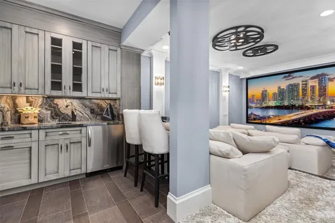 $8,995,000 | 2317 Delmar Place, Fort Lauderdale, FL 33301