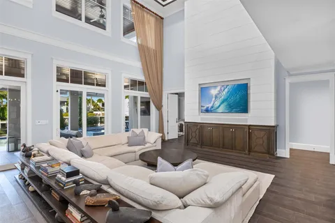 $8,995,000 | 2317 Delmar Place, Fort Lauderdale, FL 33301