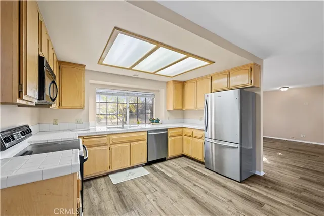 $3,300 | 30340 Channel Way Drive, Canyon Lake, CA 92587