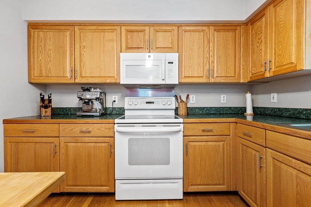 91 Mine Brook Road Webster, MA 01570 - Photo 6 of 35