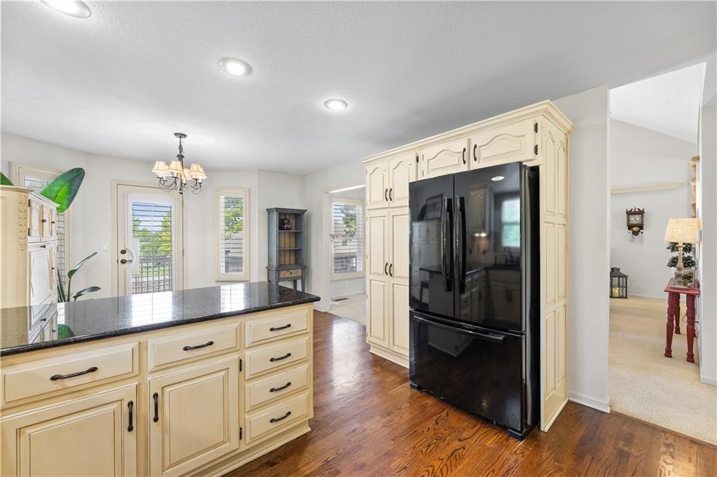 500 Bayview Drive Raymore, MO 64083 - Photo 15 of 51