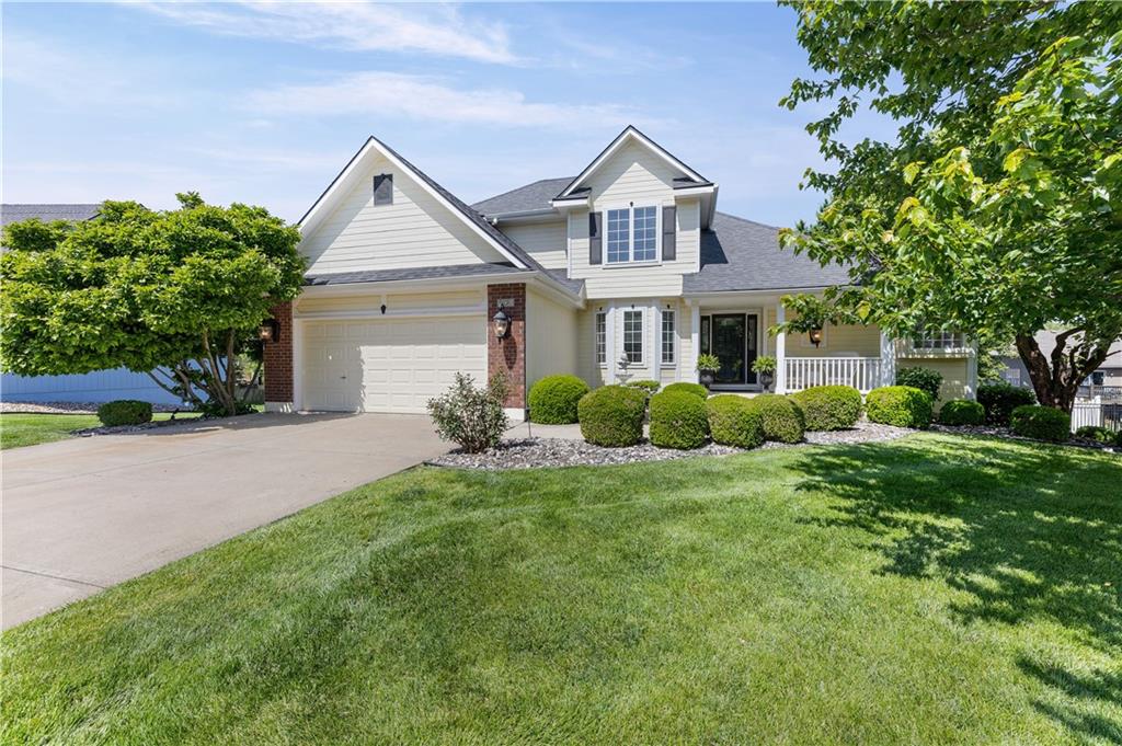 500 Bayview Drive Raymore, MO 64083 - Photo 2 of 51
