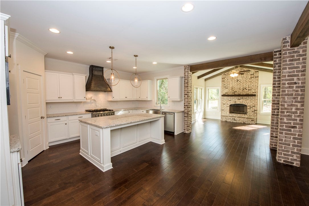 2057 West Farmville Road Auburn, AL 36879 - Photo 10 of 39 Gallery Image 10
