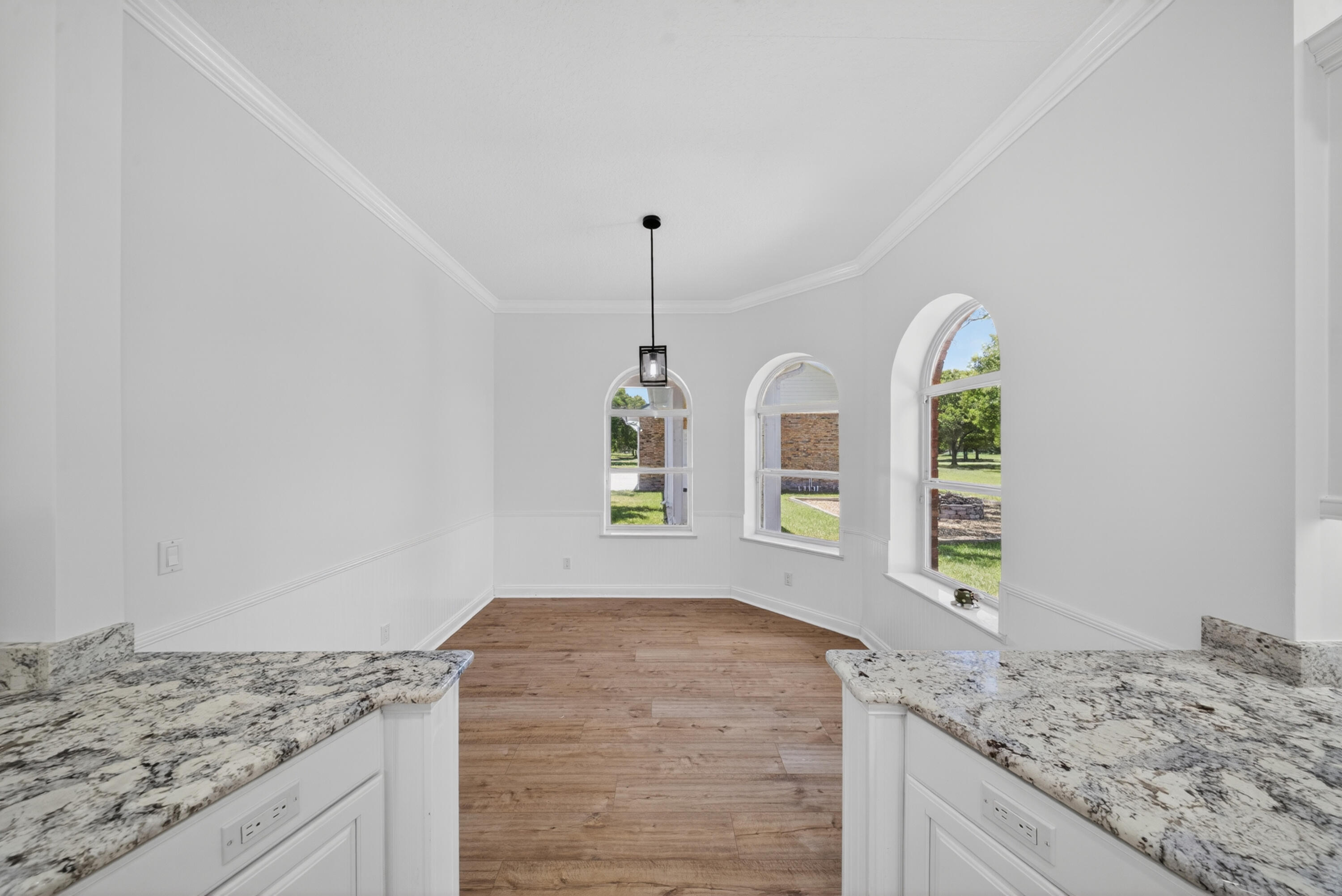 8686 Andrews Avenue Fort Pierce, FL 34945 - Photo 20 of 76 Breakfast Area