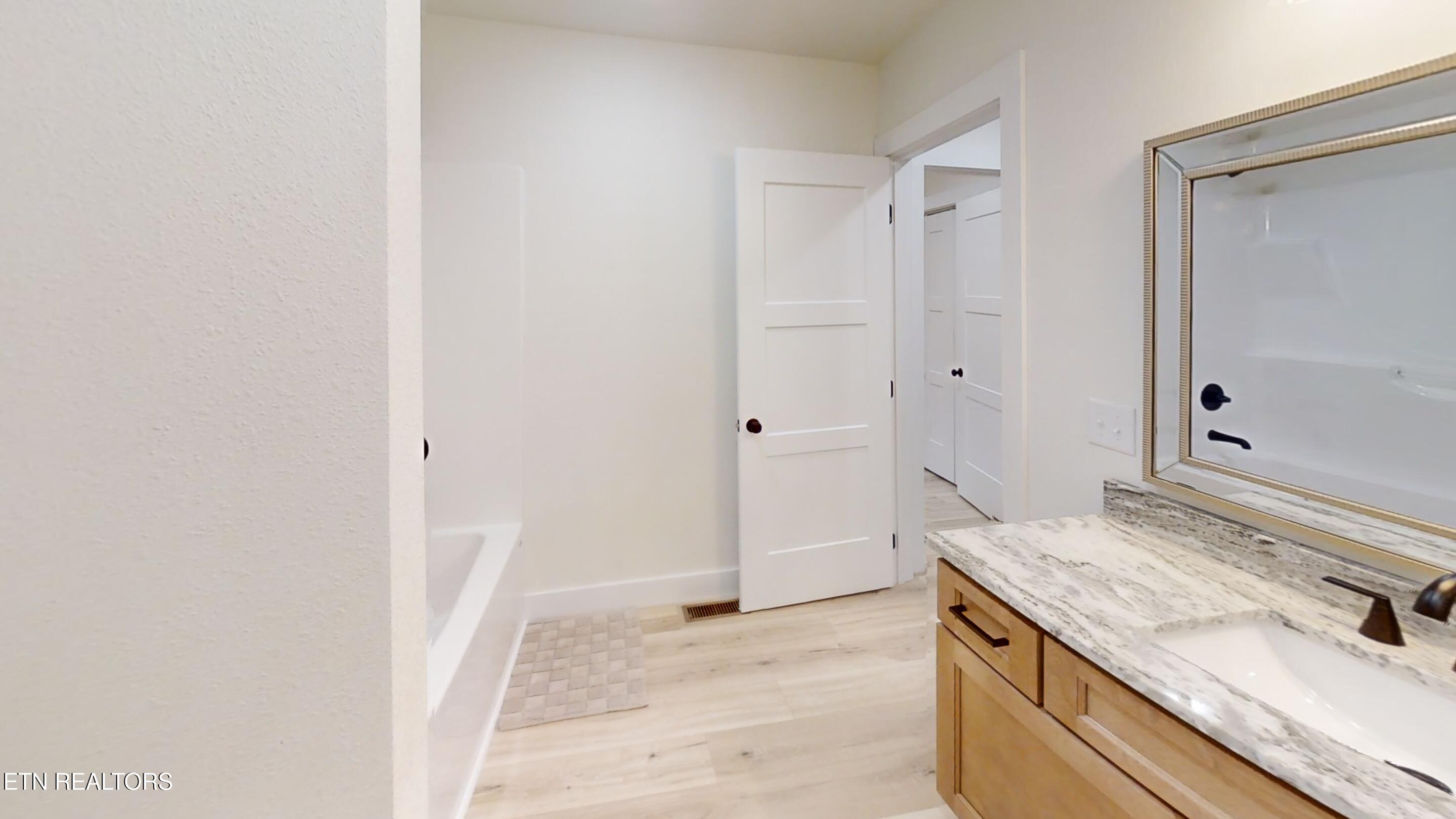 127 Bluff View Loop Crossville, TN 38571 - Photo 16 of 33 IMG_7495