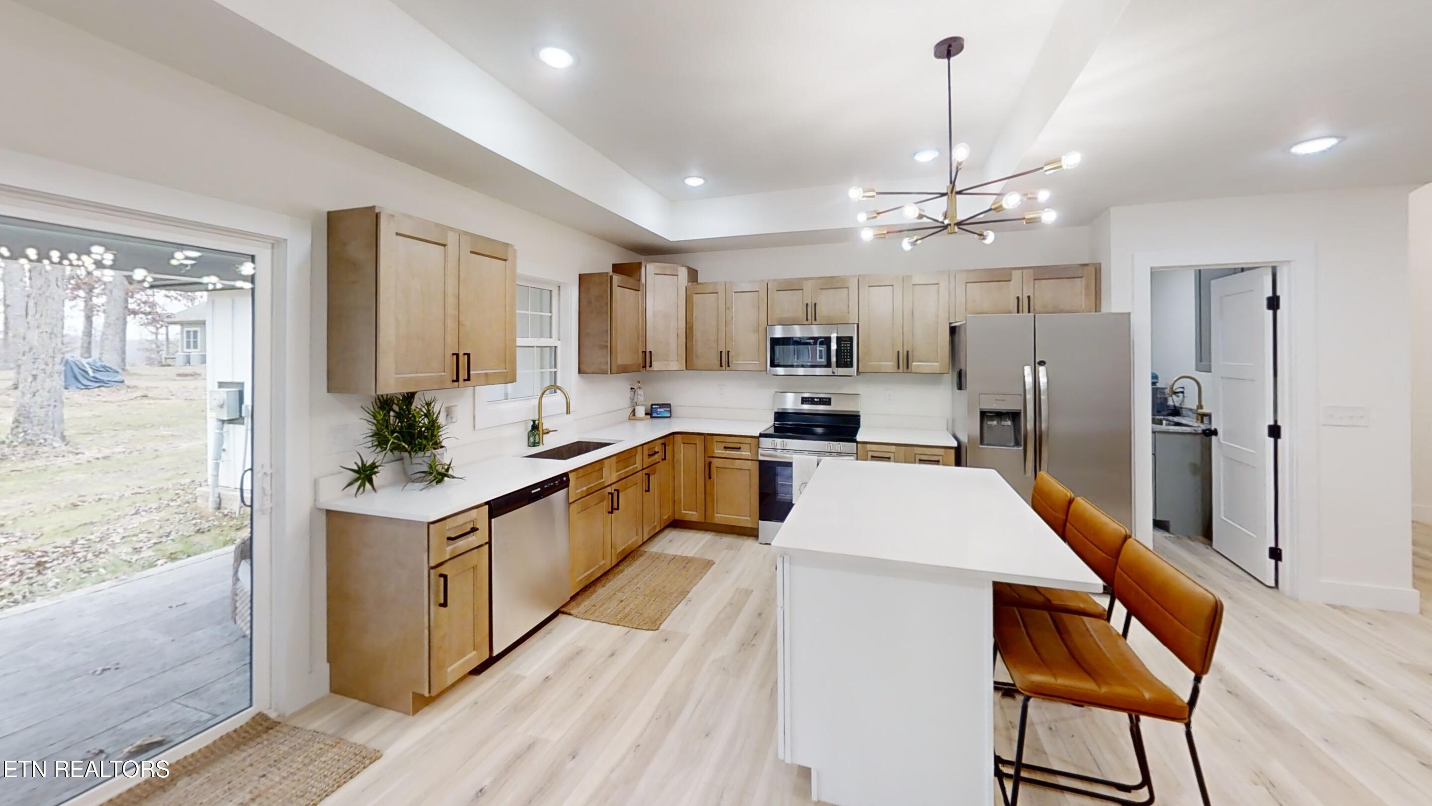 127 Bluff View Loop Crossville, TN 38571 - Photo 7 of 33 IMG_8311