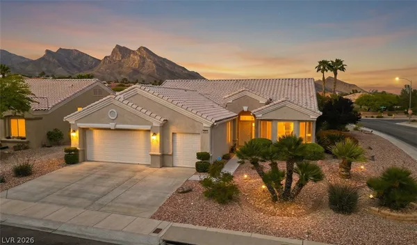 $625,000 | 10700 Clarion Lane, Las Vegas, NV 89134