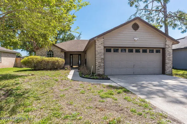 $2,100 | 3317 Cancun Drive East, Jacksonville, FL 32225