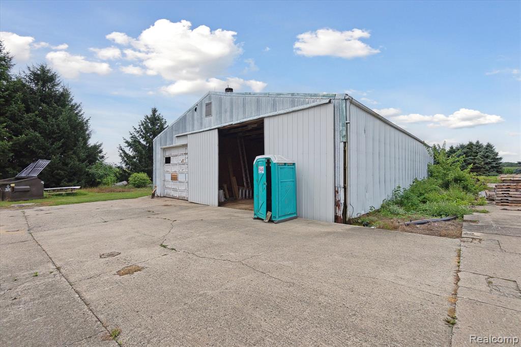 3435 Dietz Road Williamston, MI 48895 - Photo 41 of 49