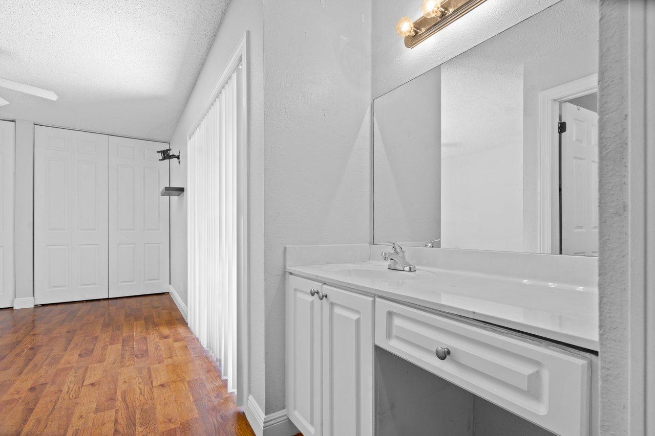 8267 Thames Boulevard, Unit B Boca Raton, FL 33433 - Photo 15 of 24 015-8267ThamesBoulevard-BocaRaton-FL-334