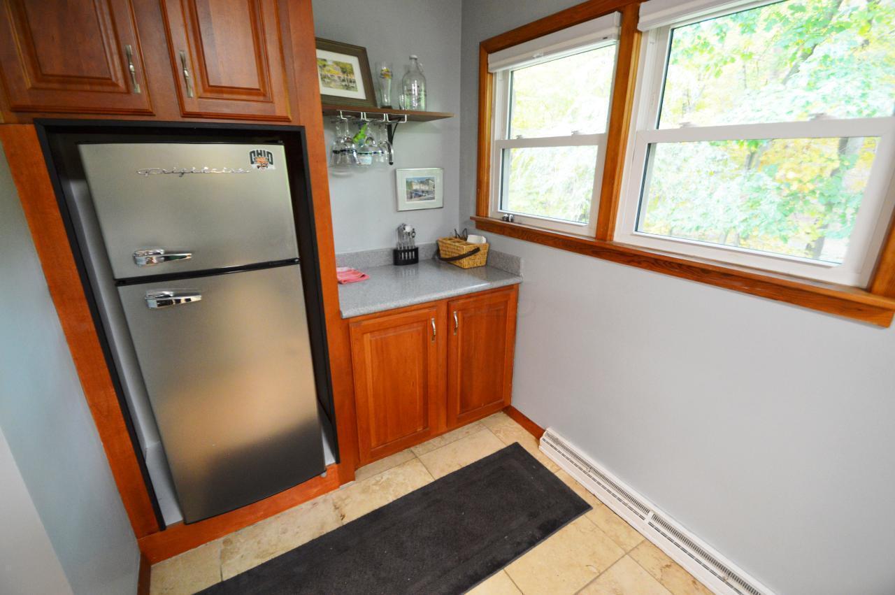 1135 Marietta Road Lancaster, OH 43130 - Photo 25 of 58 Beverage Center in Kitchen