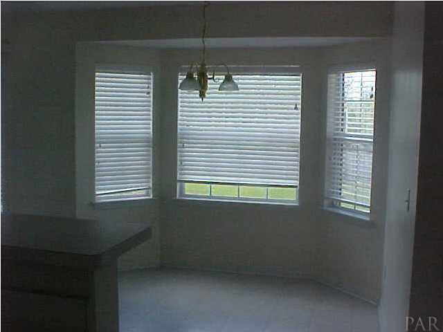 132 Gunwale Road Pensacola, FL 32507 - Photo 3 of 13 eat-in area in kitchen