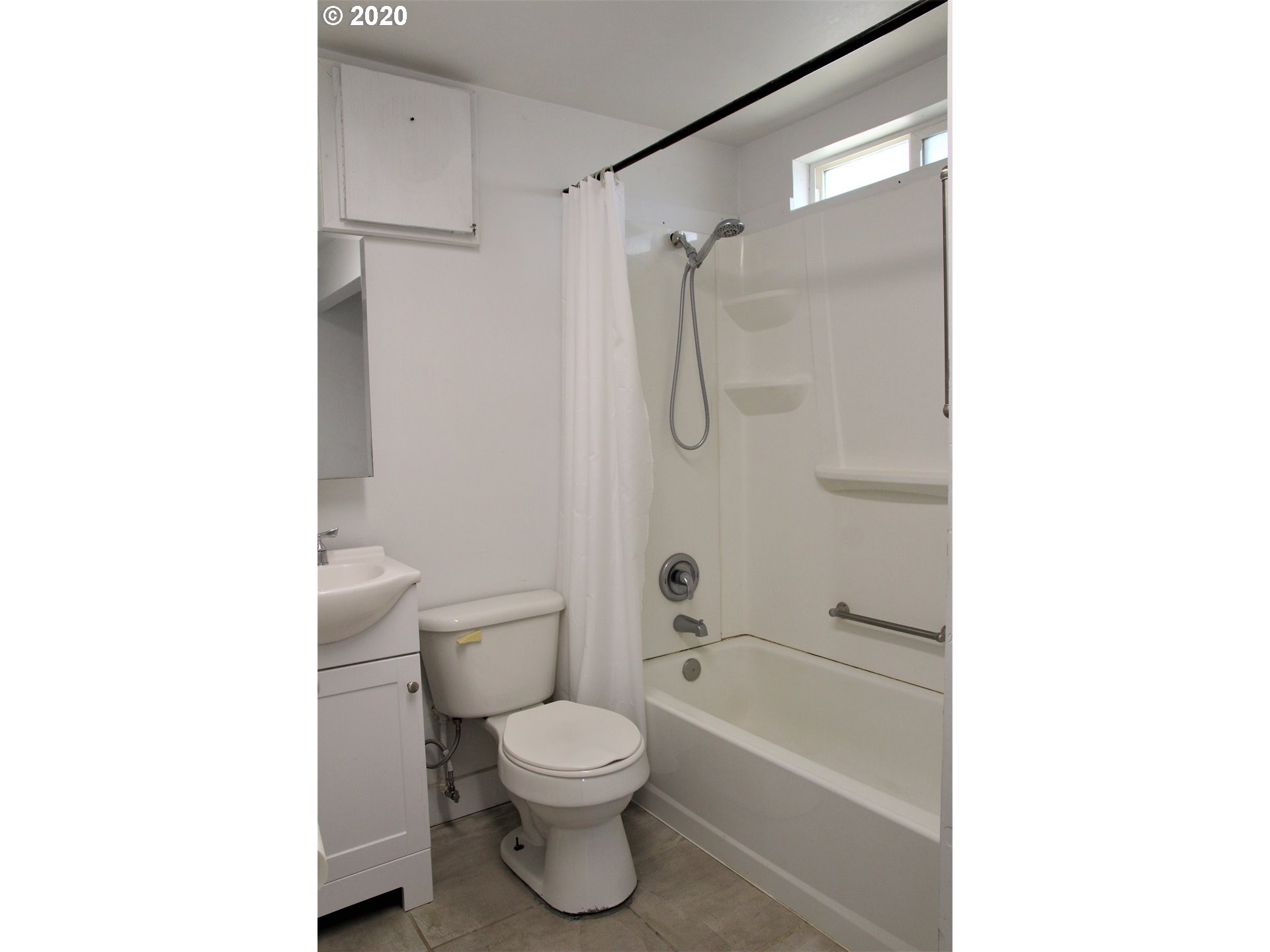 211 4th Avenue Riddle, OR 97469 - Photo 13 of 20