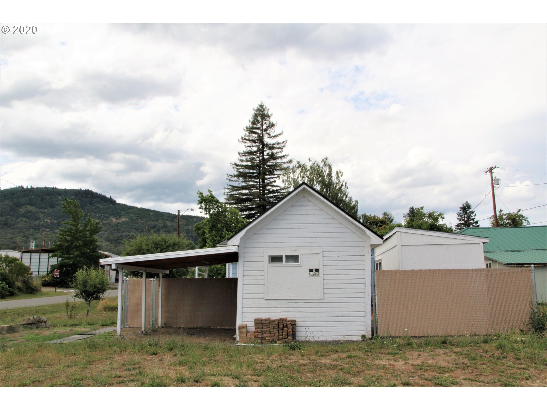 211 4th Avenue Riddle, OR 97469 - Photo 19 of 20