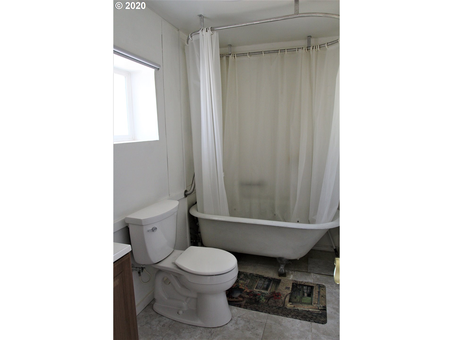 211 4th Avenue Riddle, OR 97469 - Photo 7 of 20