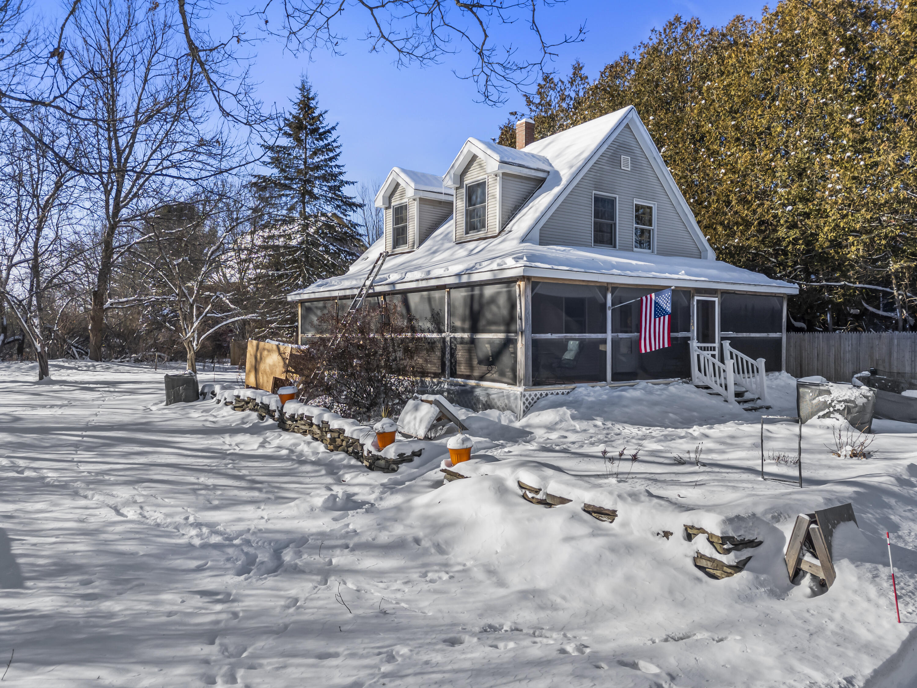 28 Long Falls Dam Rd_0102