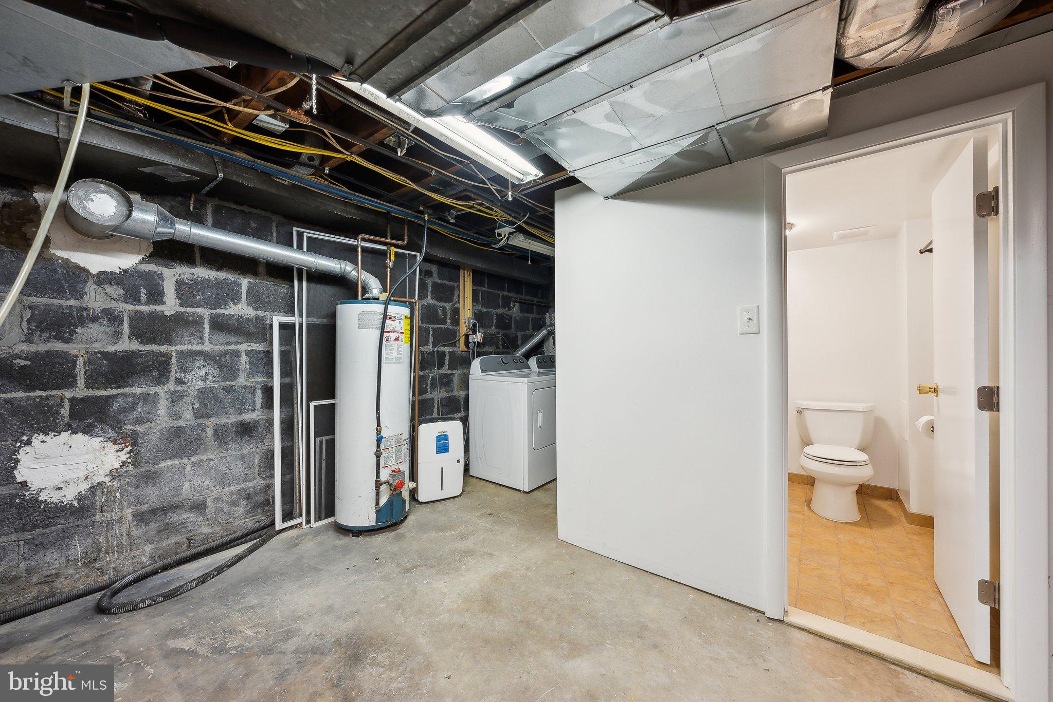 3121 Parkway Cheverly, MD 20785 - Photo 29 of 35 Utility Room