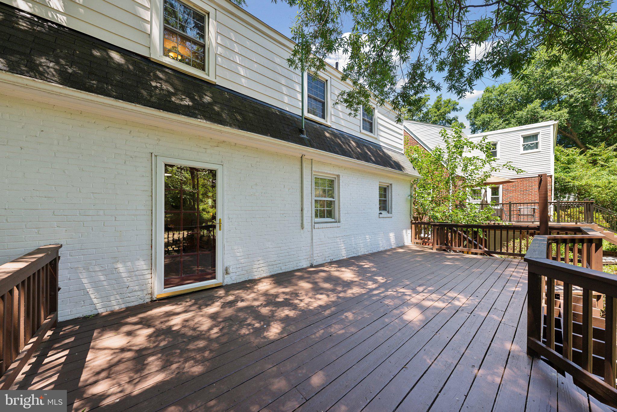 3121 Parkway Cheverly, MD 20785 - Photo 31 of 35 Deck