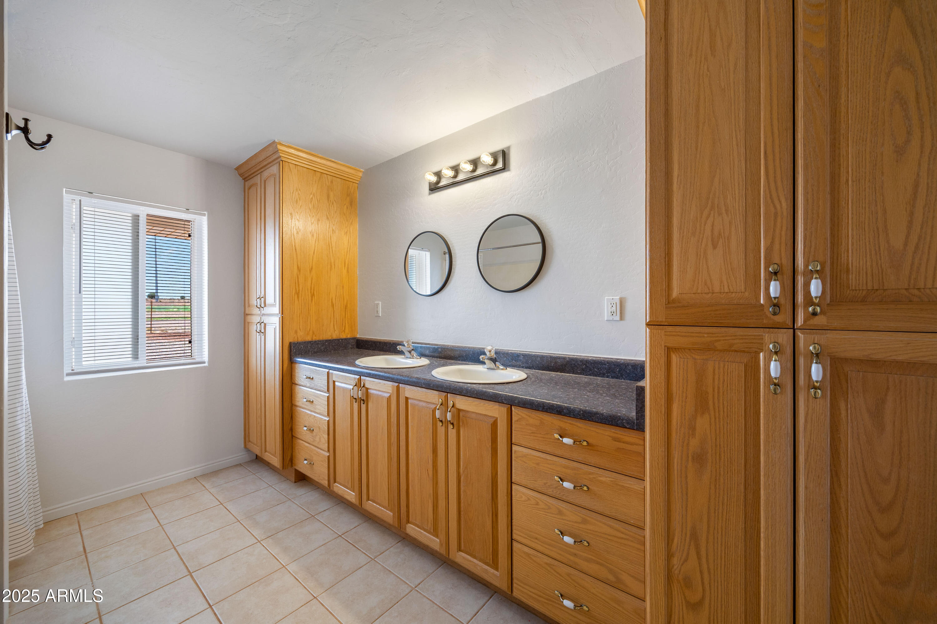 3190 Jasmine Lane Snowflake, AZ 85937 - Photo 16 of 42 3190WestJasmineLane-Snowflake-AZ-16